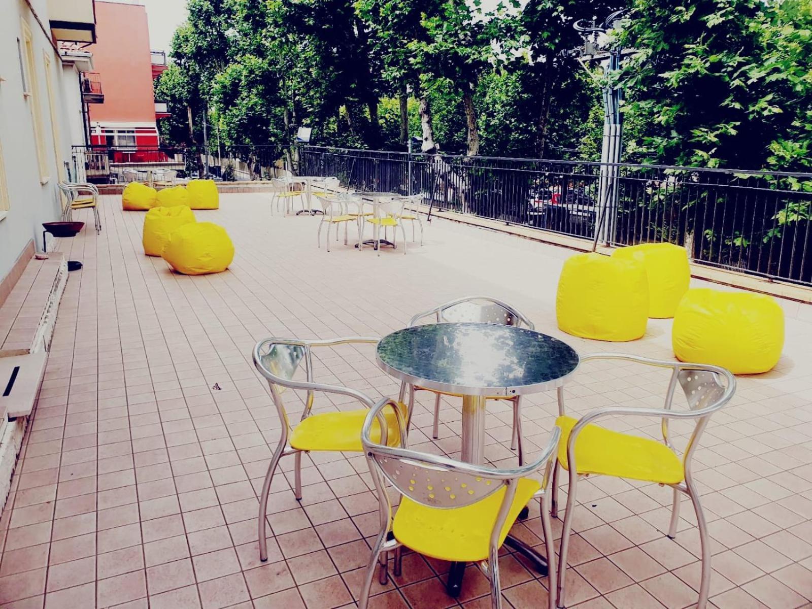 רימיני Hotel Ideale Young People Under 40 מראה חיצוני תמונה