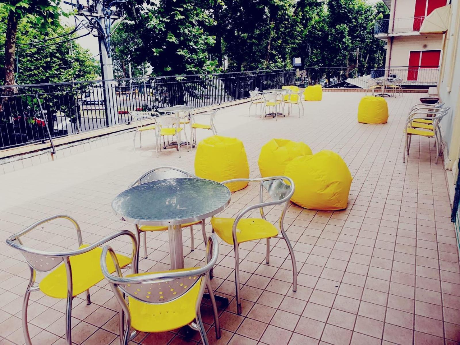 רימיני Hotel Ideale Young People Under 40 מראה חיצוני תמונה